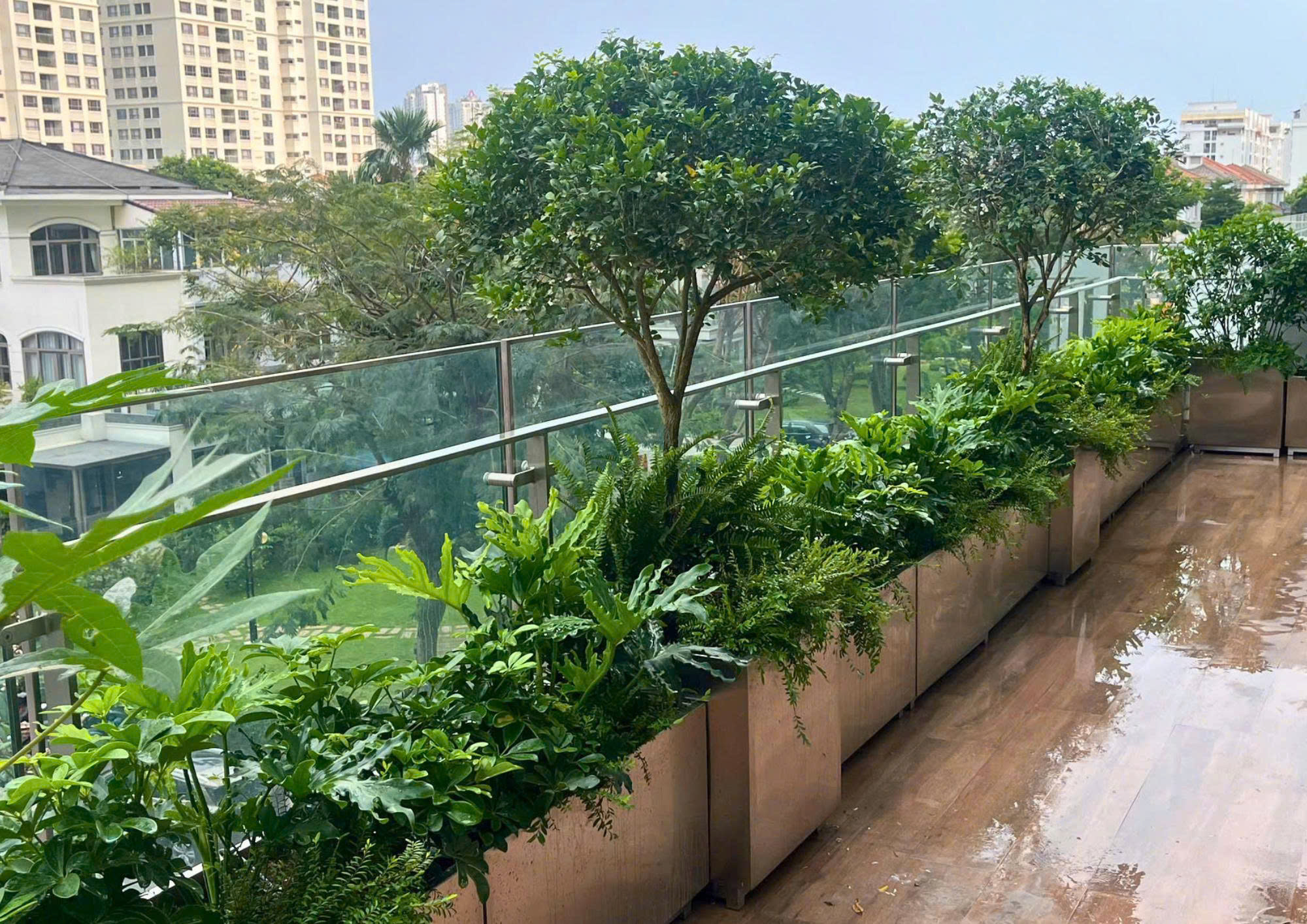 THI CÔNG CẢNH QUAN THEO PHONG CÁCH TROPICAL HIỆN ĐẠI